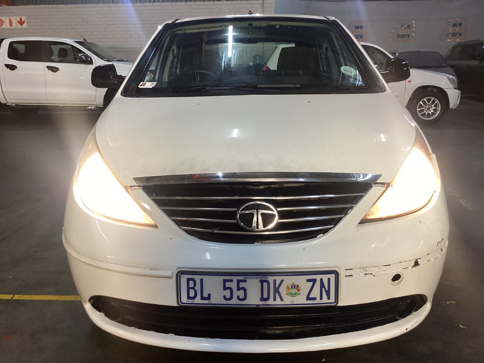 2013 Tata Indica Vista 1.4 Aura — 
